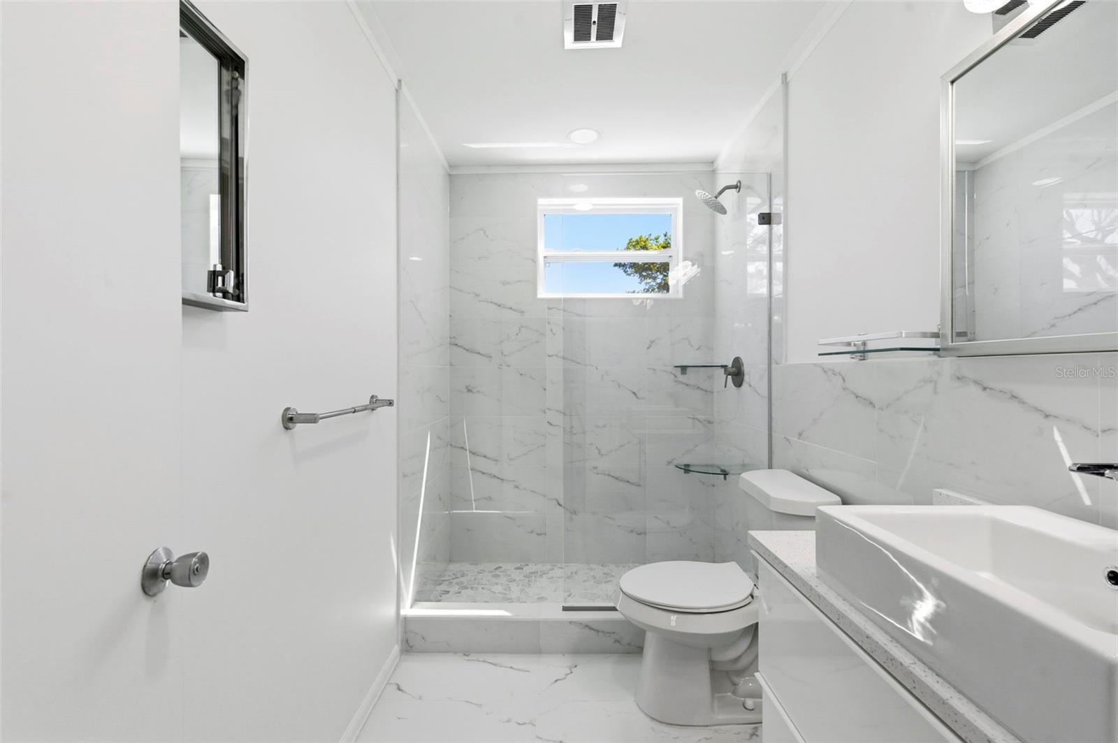 Image 32 of 53 For 2073 Denmark Street 37