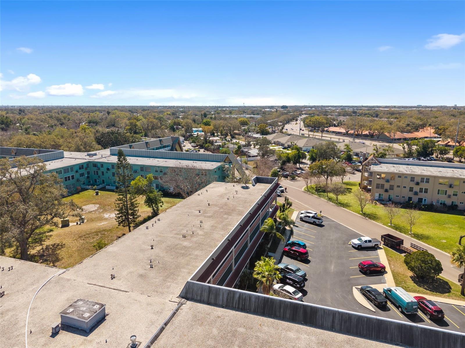 Image 34 of 53 For 2073 Denmark Street 37