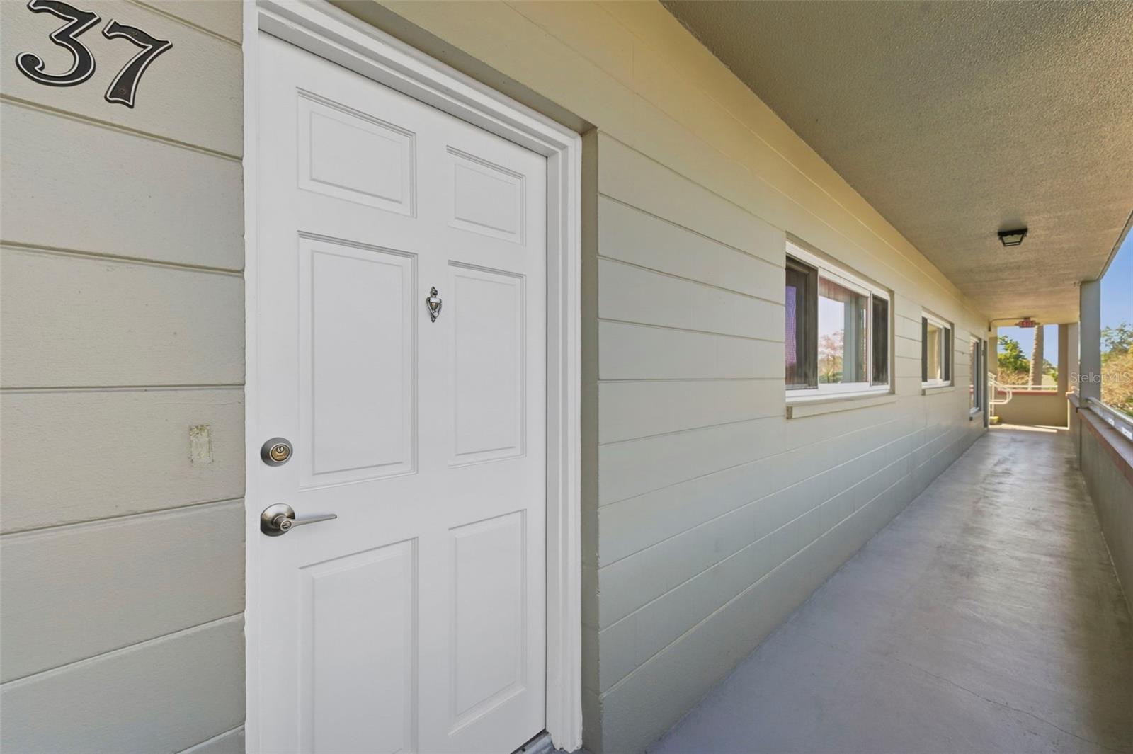 Image 6 of 53 For 2073 Denmark Street 37