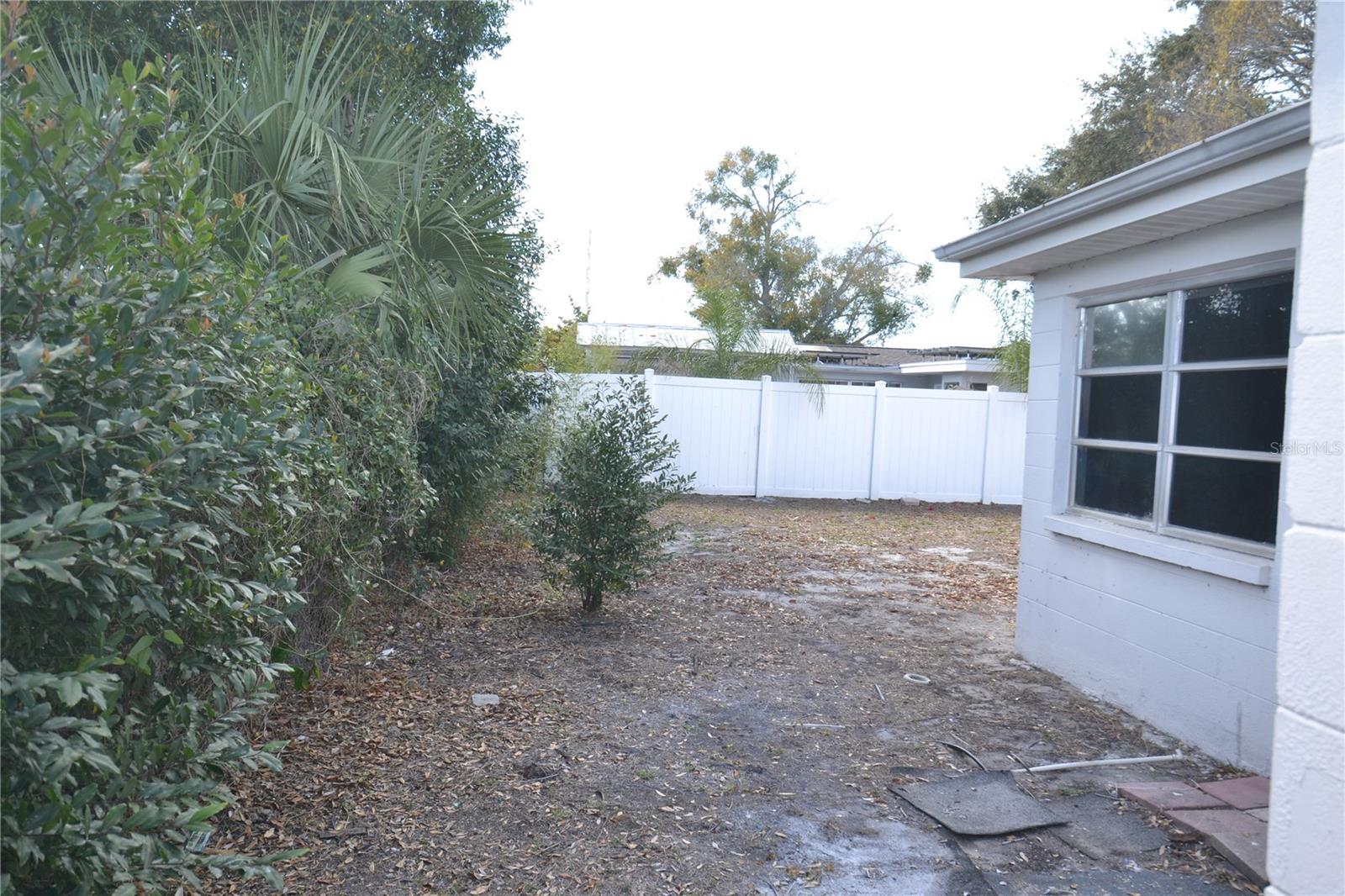 Image 14 of 22 For 1351 Whitehall Lane