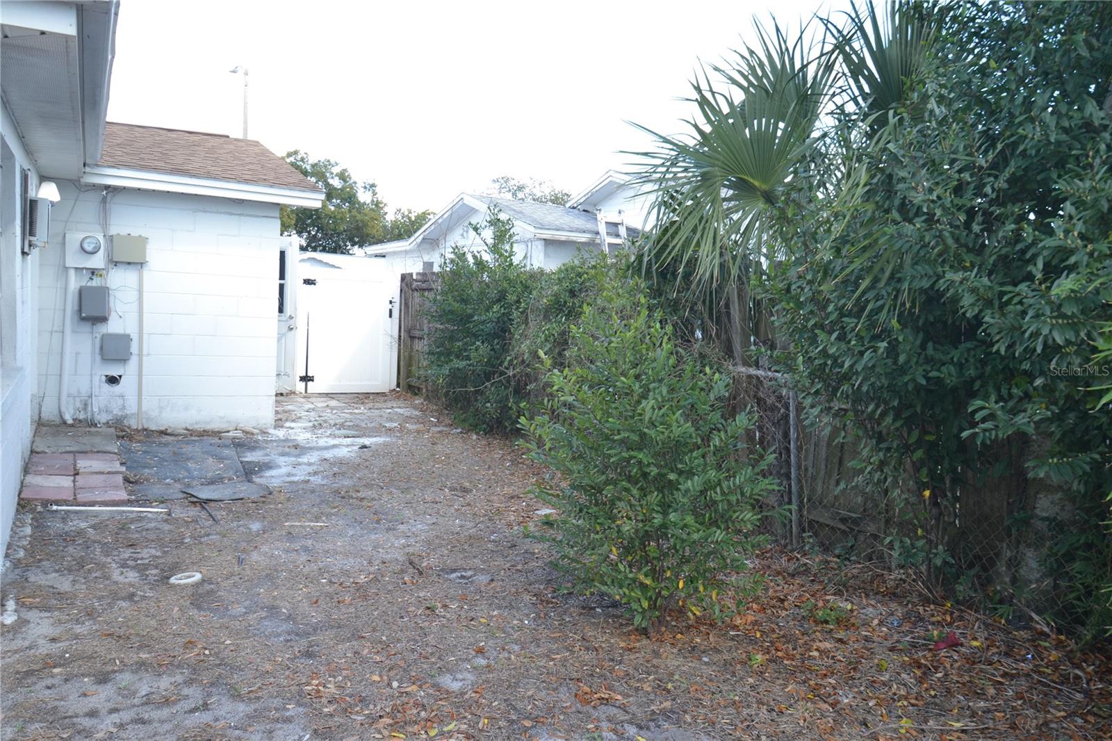 Image 18 of 22 For 1351 Whitehall Lane