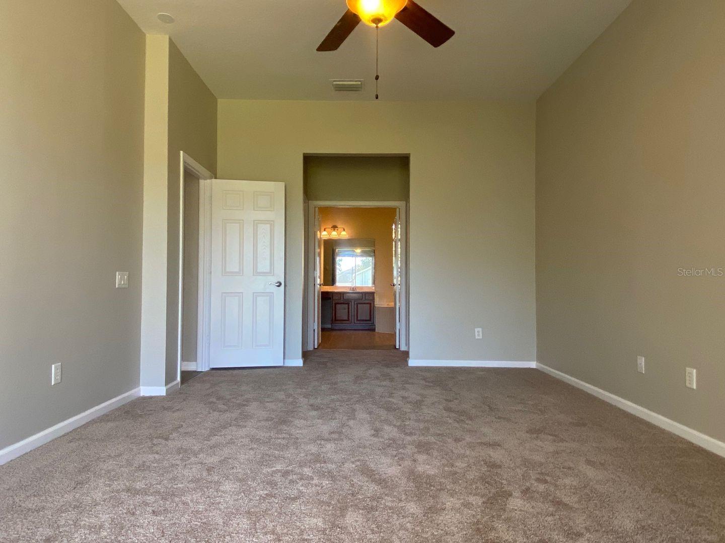 Image 16 of 39 For 3711 Juneberry Drive