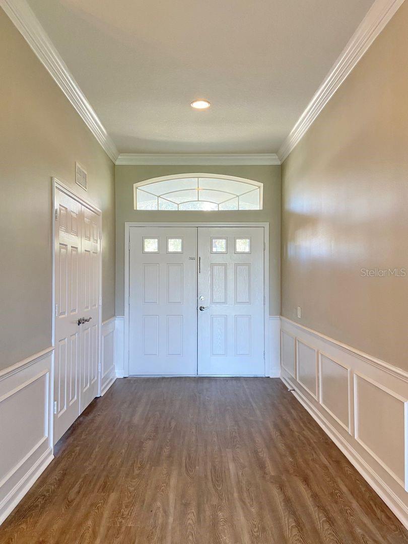 Image 4 of 39 For 3711 Juneberry Drive