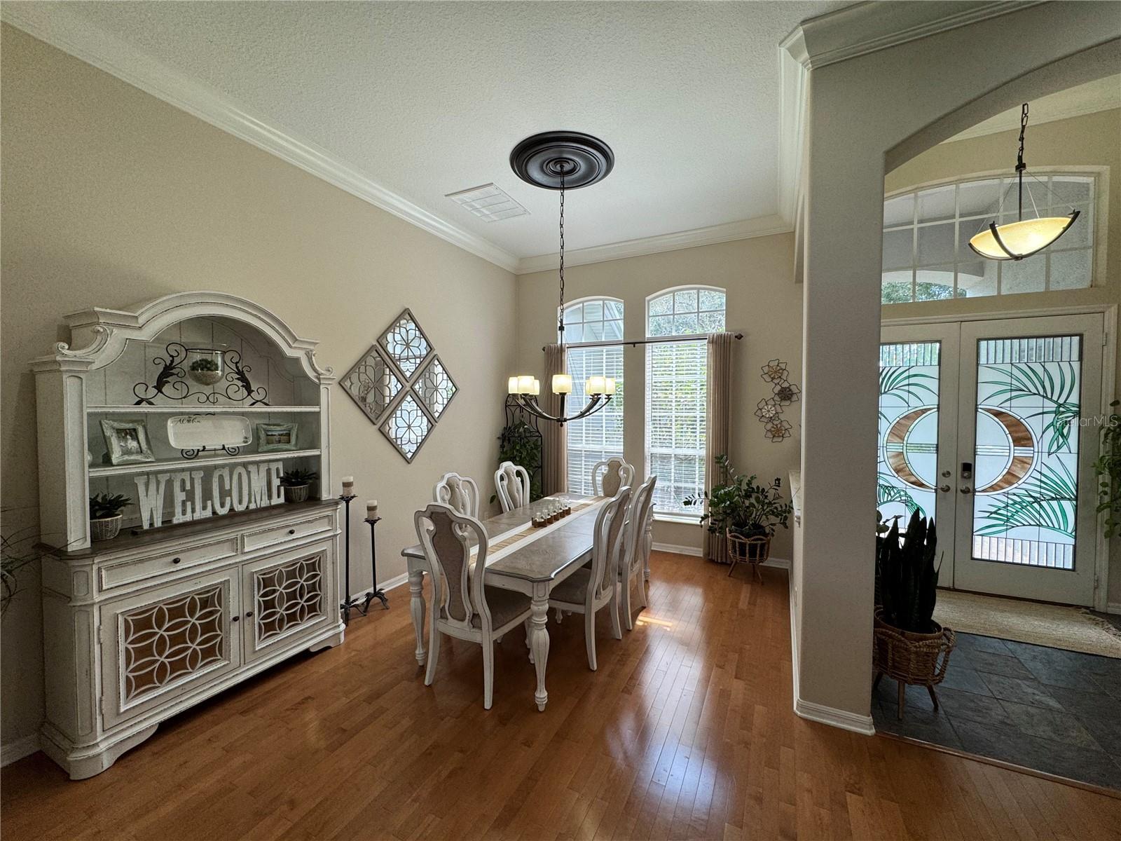 Image 12 of 78 For 21001 Lake Vienna Drive