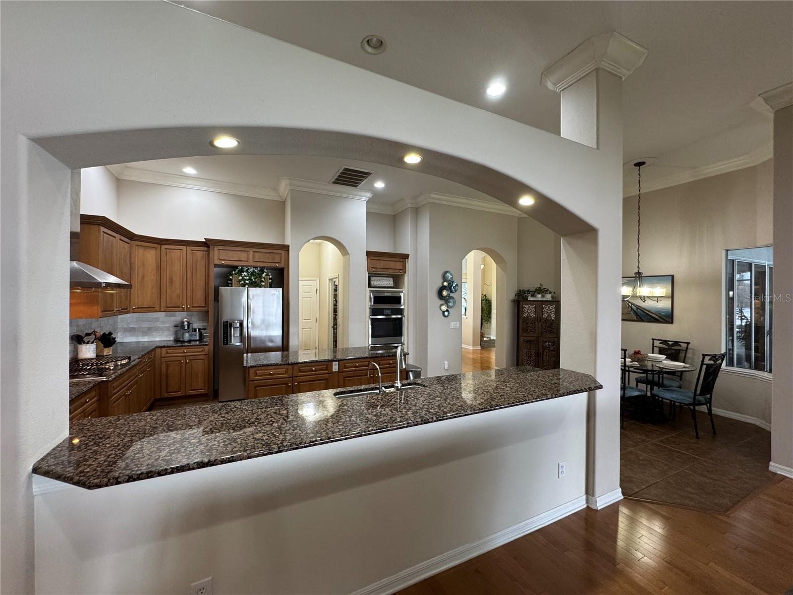 Image 23 of 78 For 21001 Lake Vienna Drive