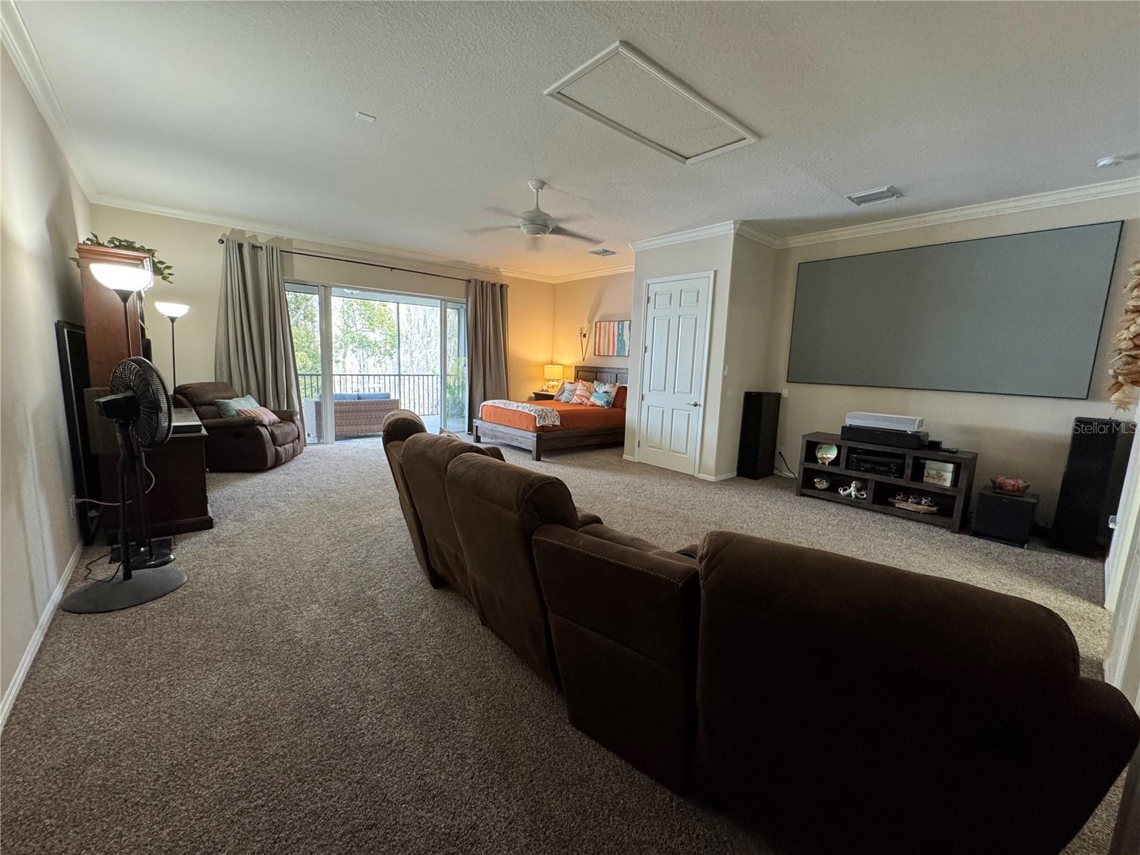 Image 46 of 78 For 21001 Lake Vienna Drive