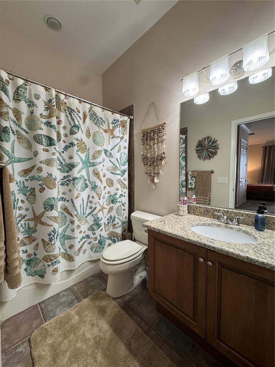 Image 48 of 78 For 21001 Lake Vienna Drive