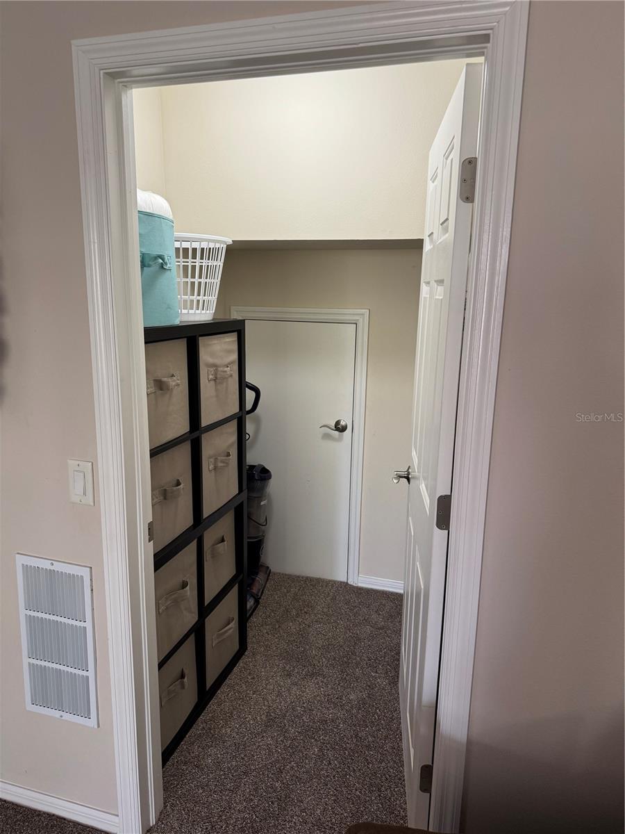 Image 49 of 78 For 21001 Lake Vienna Drive