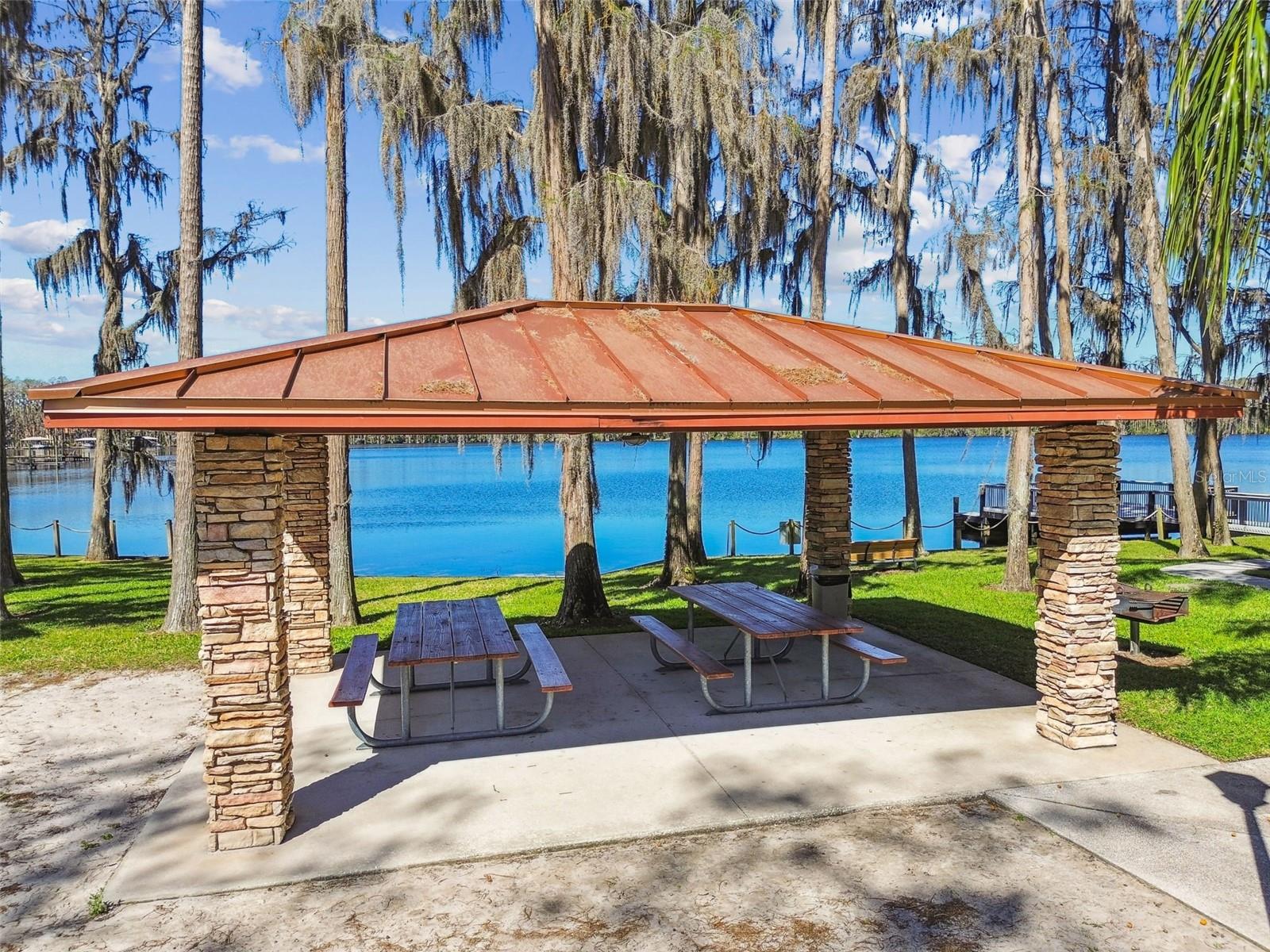 Image 68 of 78 For 21001 Lake Vienna Drive