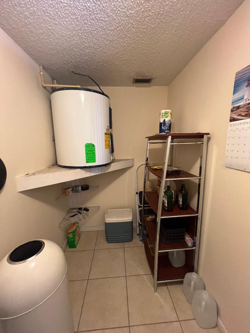 Image 19 of 28 For 12520 Mondragon Drive