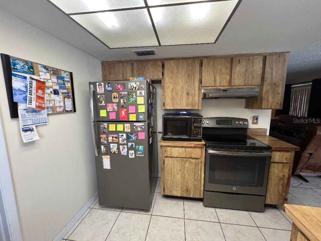 Image 8 of 28 For 12520 Mondragon Drive