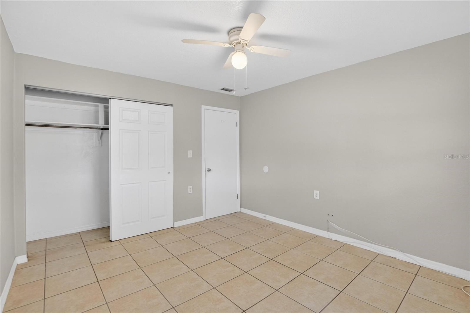 Image 17 of 42 For 685 71st Avenue N