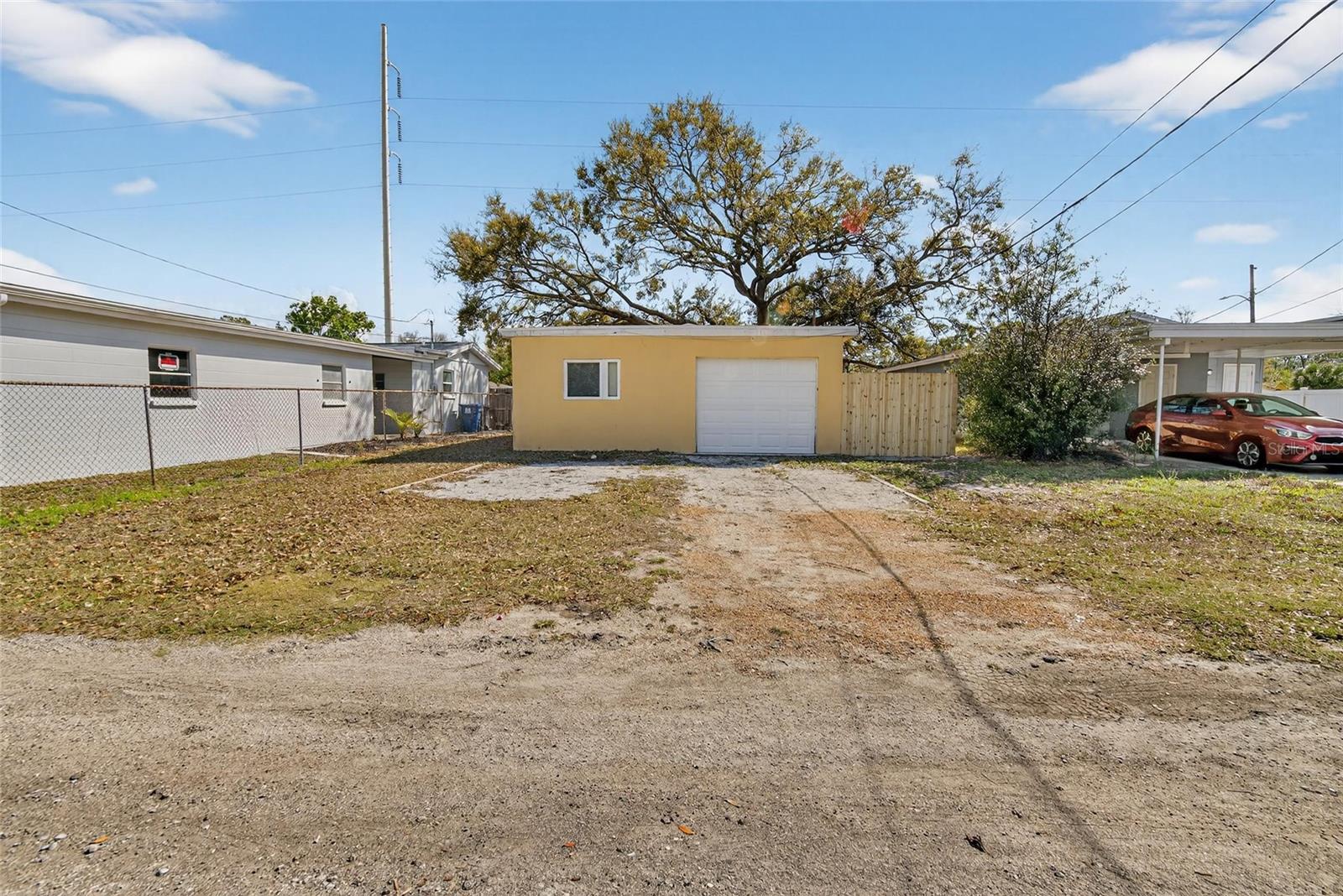 Image 32 of 42 For 685 71st Avenue N