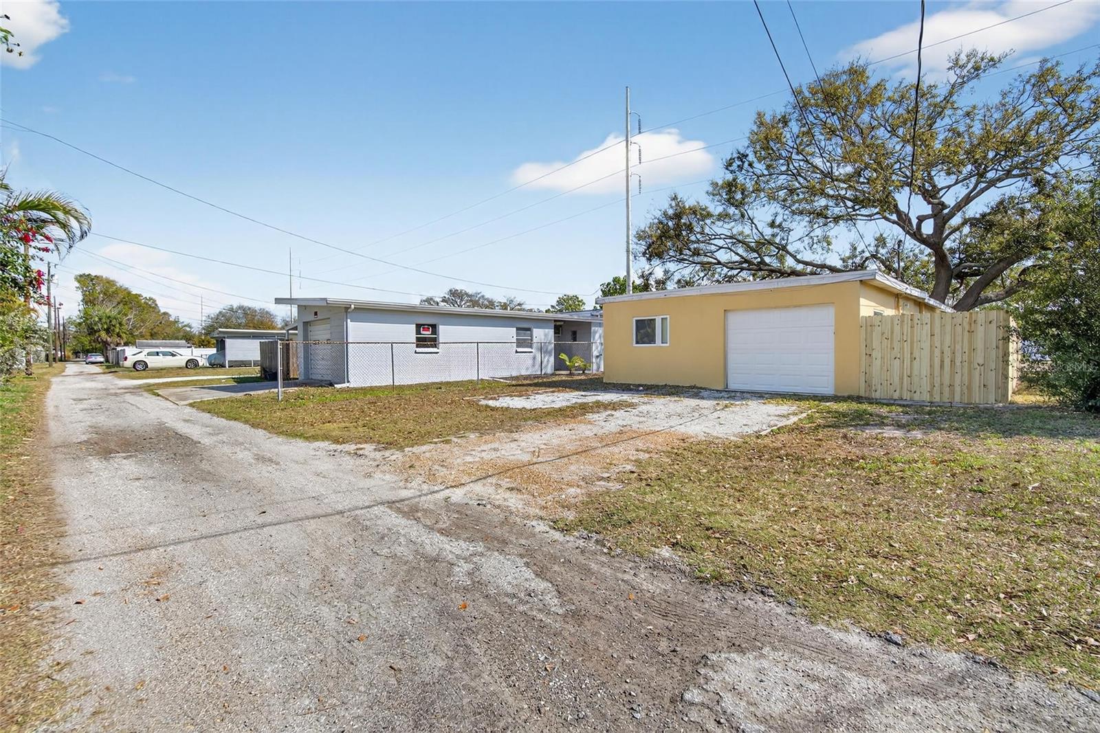 Image 33 of 42 For 685 71st Avenue N