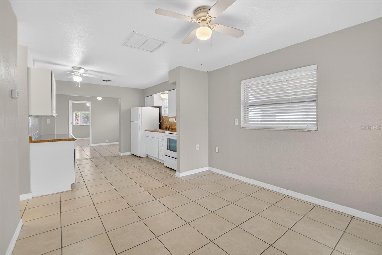 Image 6 of 42 For 685 71st Avenue N