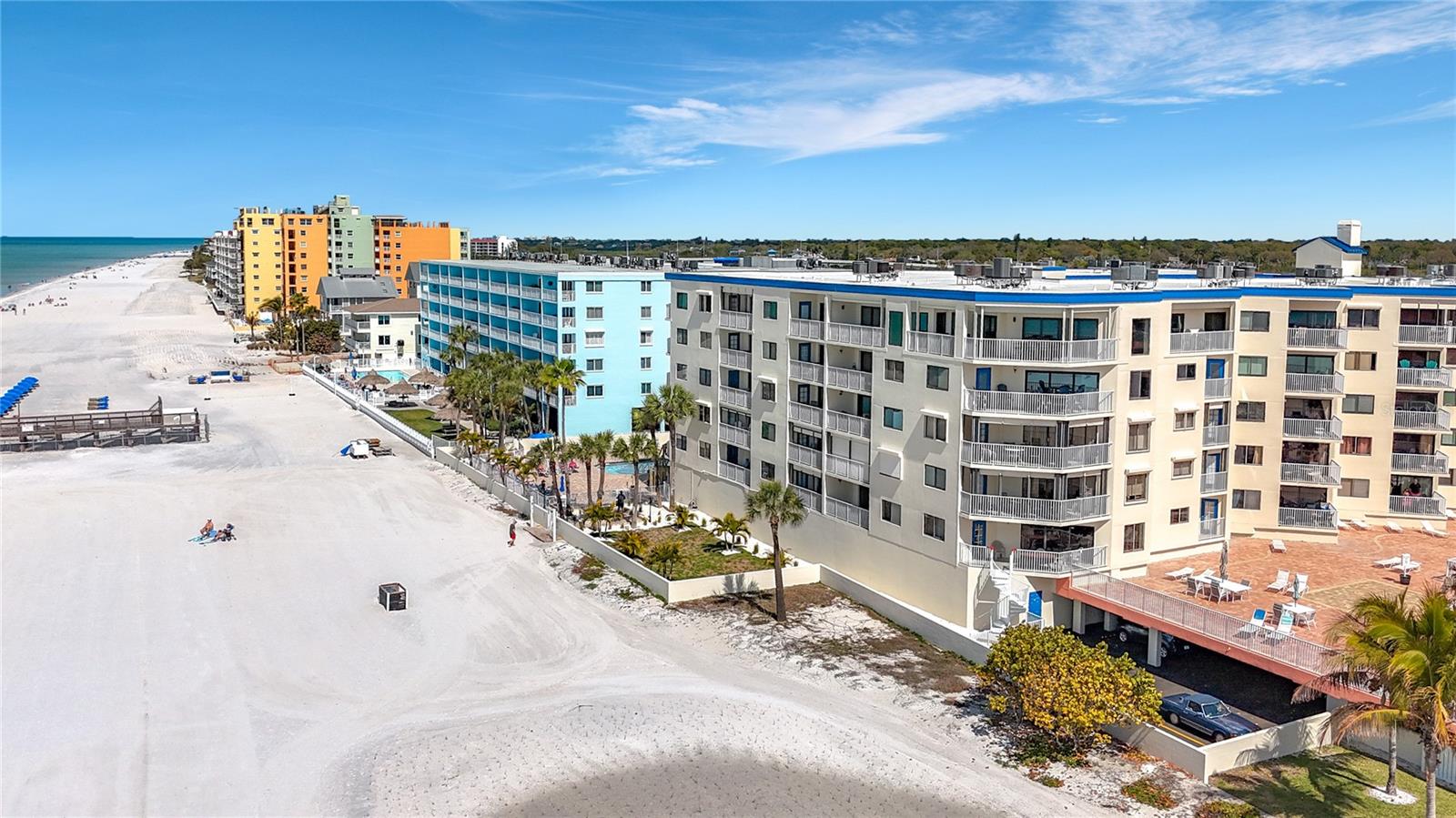 Image 19 of 20 For 18450 Gulf Boulevard 401