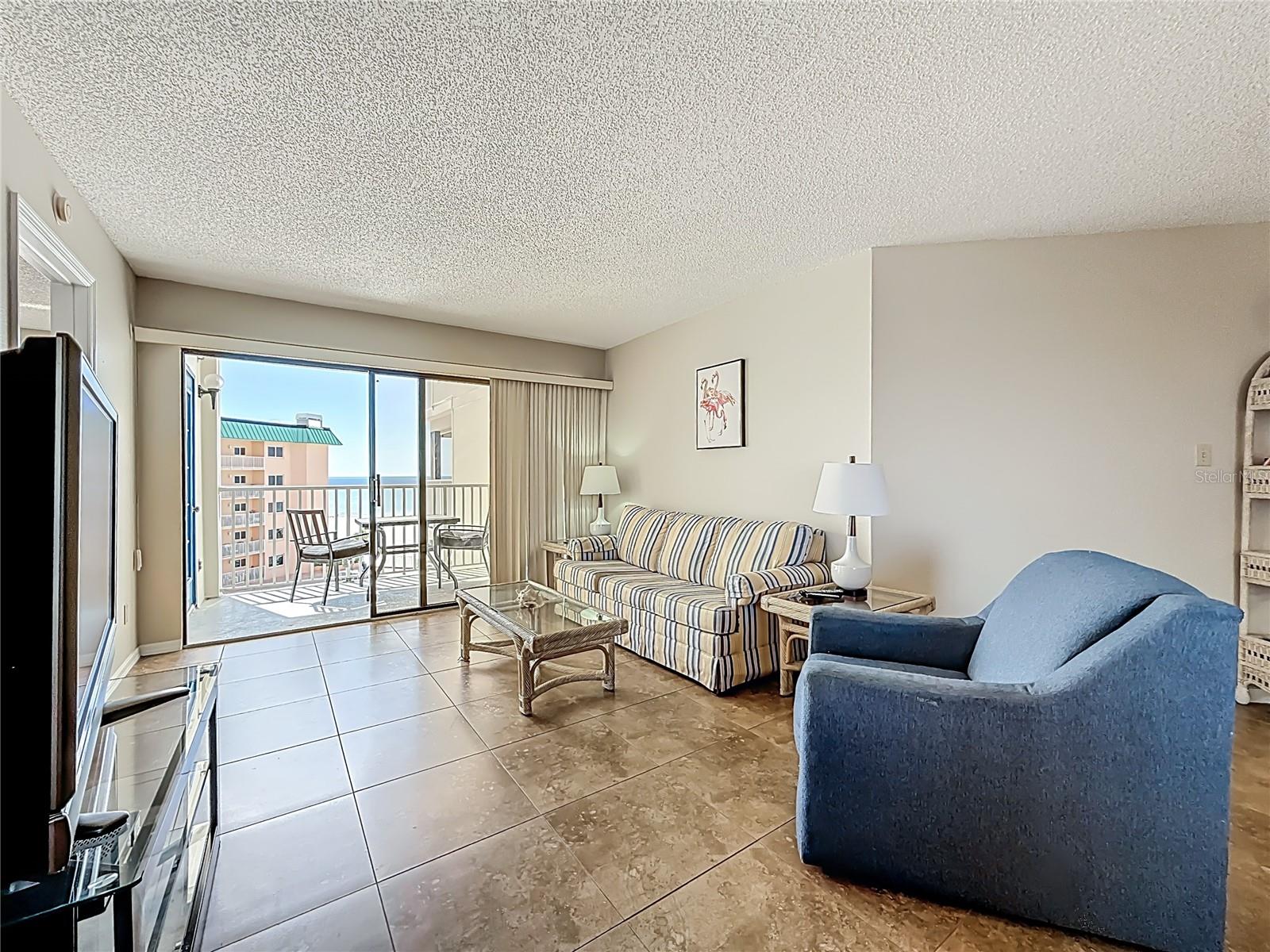 Image 9 of 20 For 18450 Gulf Boulevard 401