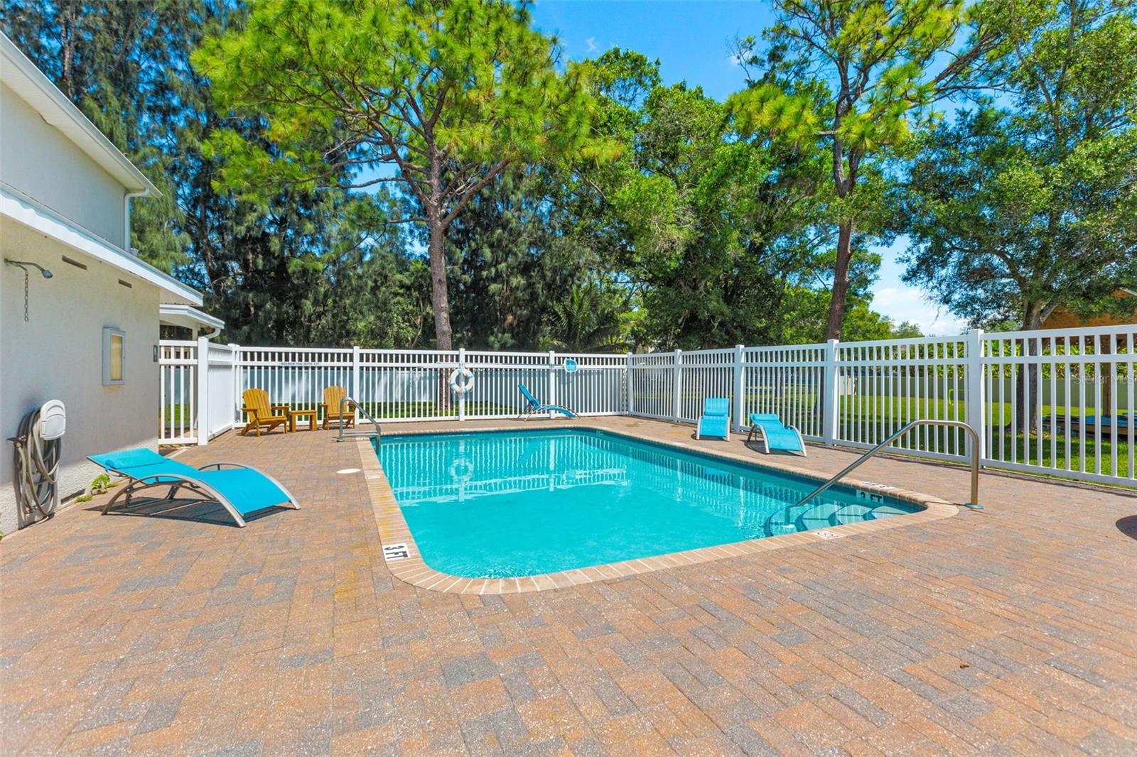 Image 15 of 15 For 9889 66th Street N