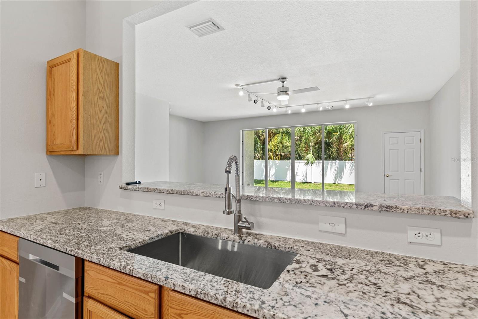 Image 7 of 15 For 9889 66th Street N