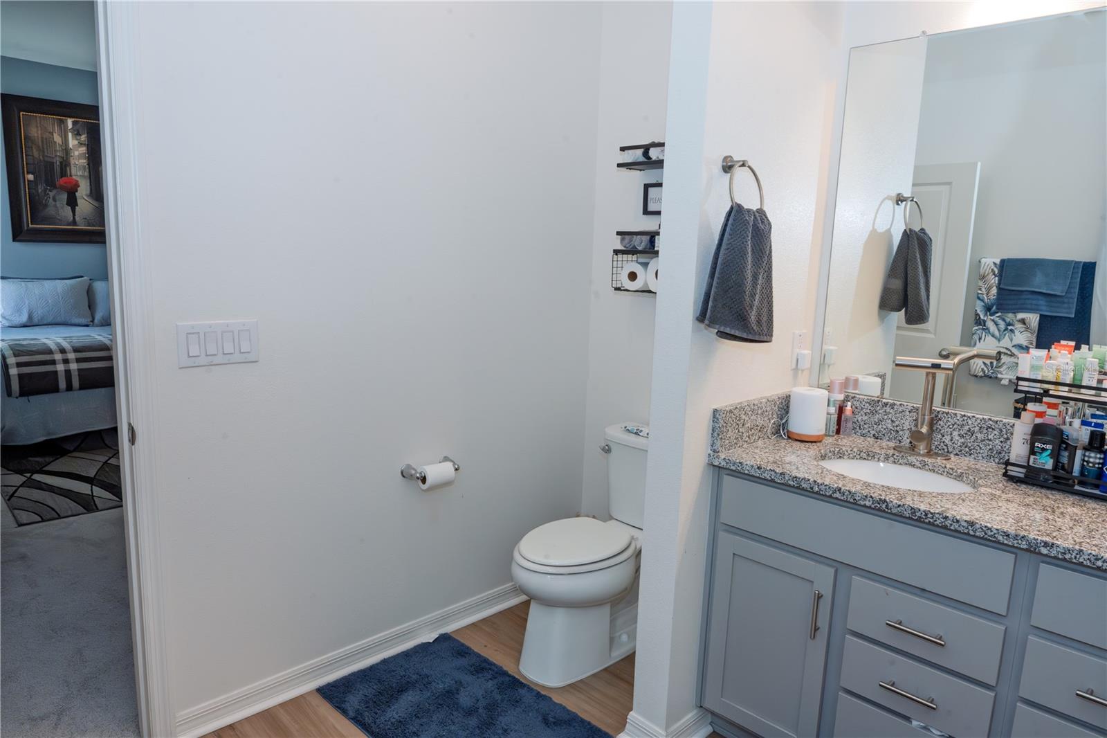 Image 21 of 33 For 20147 Azul Marble Loop