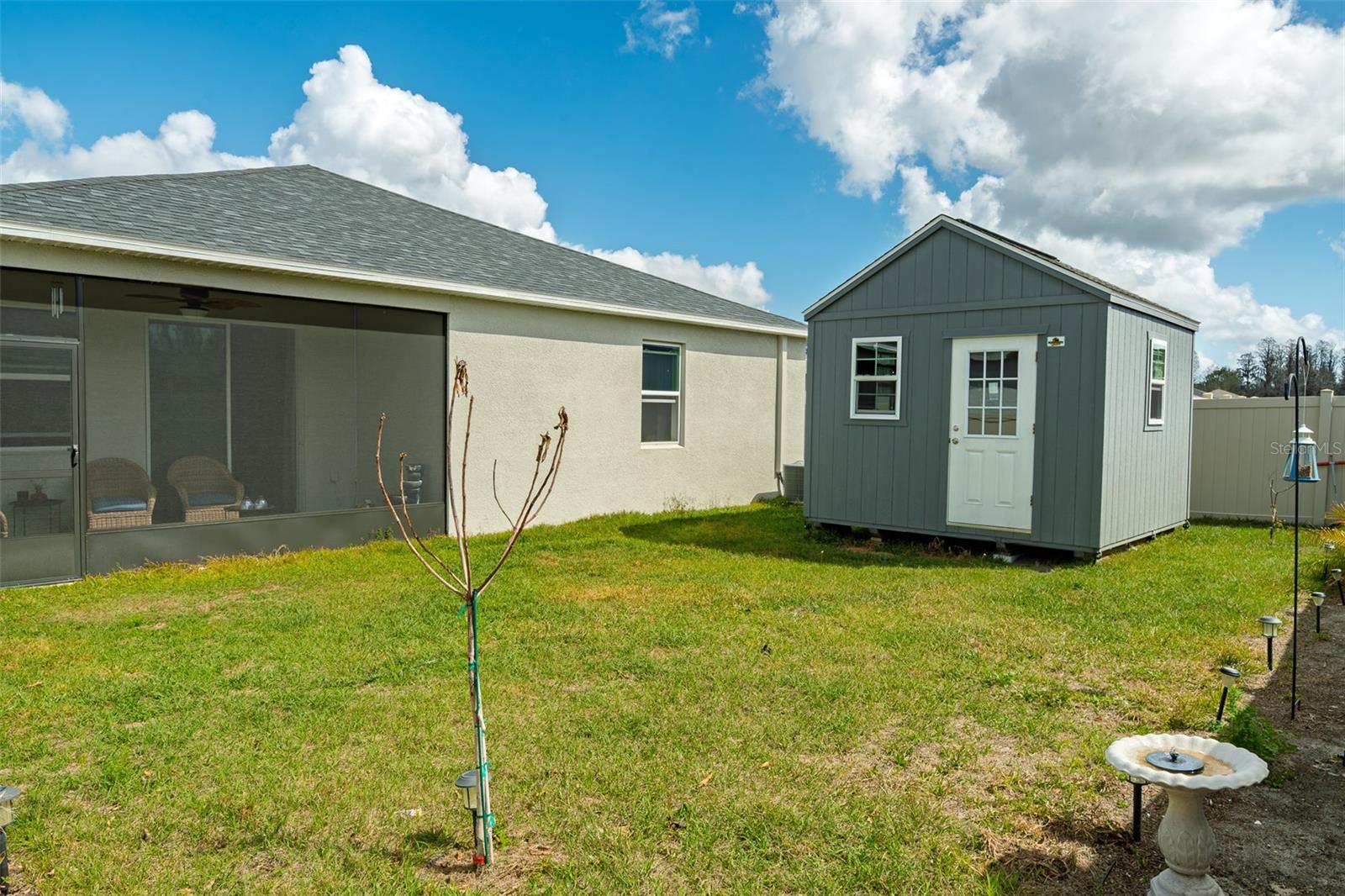 Image 23 of 33 For 20147 Azul Marble Loop