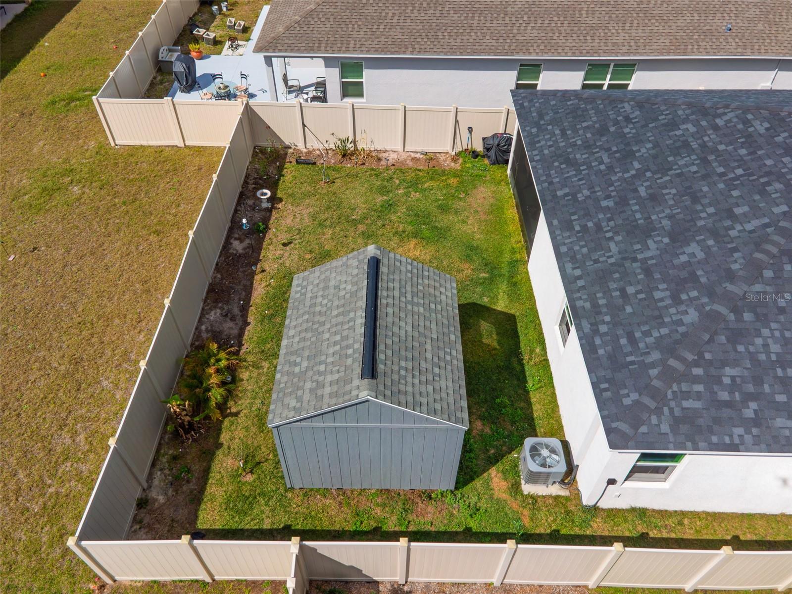 Image 25 of 33 For 20147 Azul Marble Loop