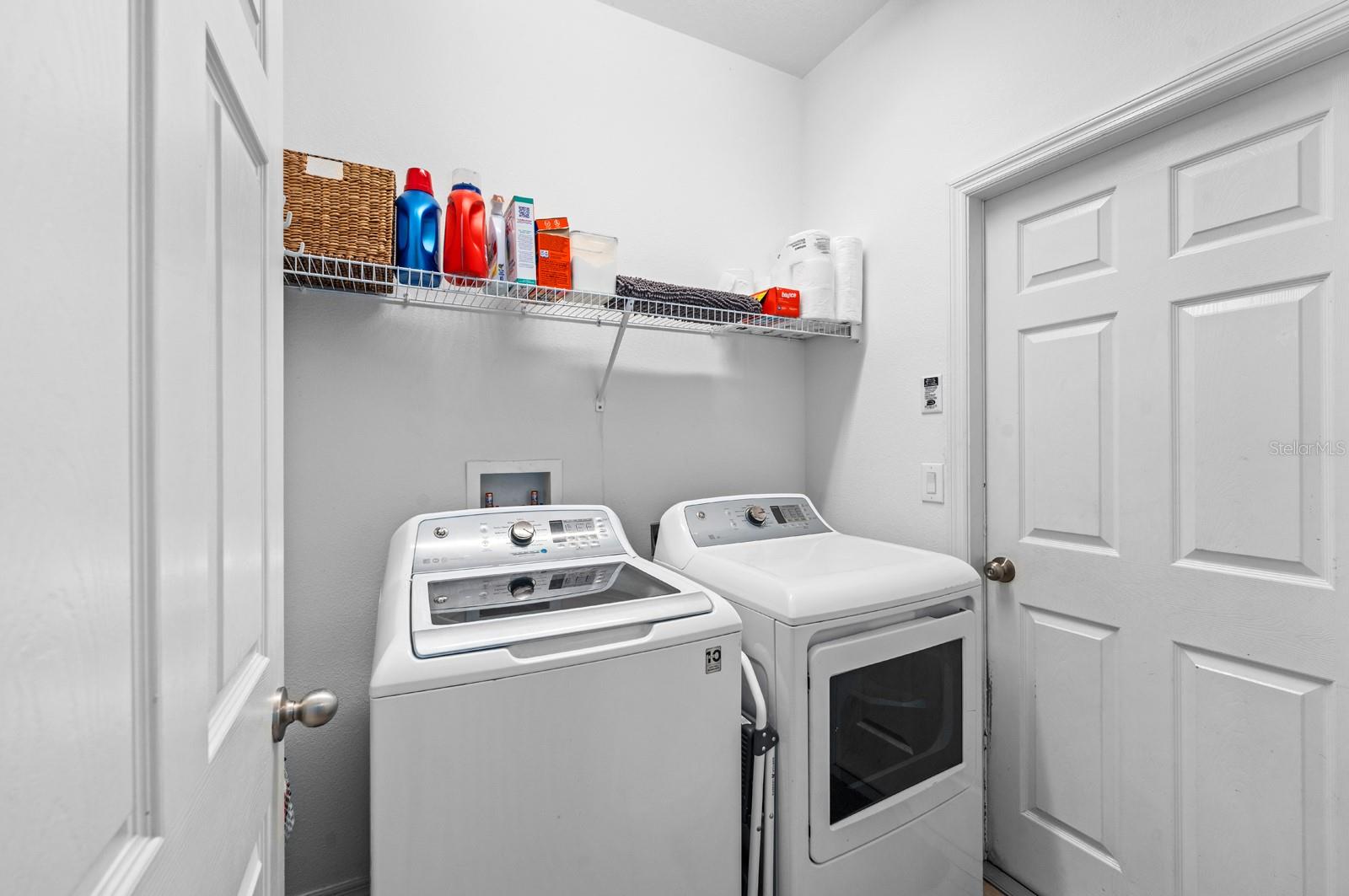 Image 18 of 31 For 10207 Avelar Ridge Drive