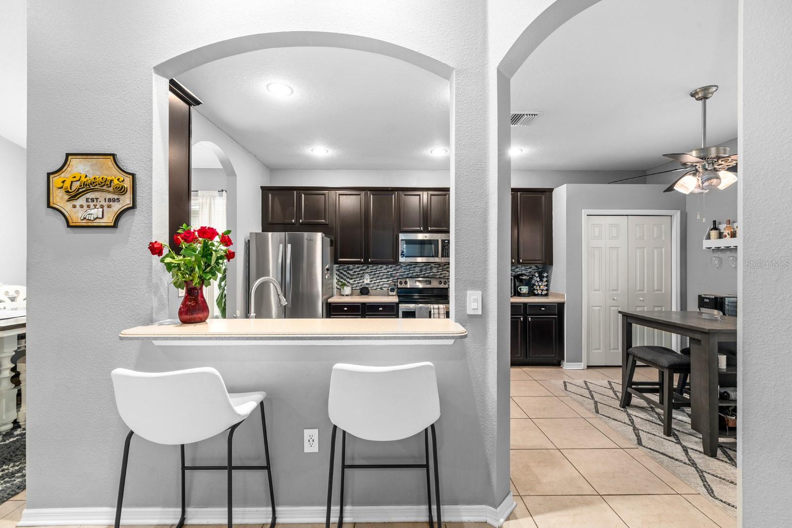 Image 7 of 31 For 10207 Avelar Ridge Drive