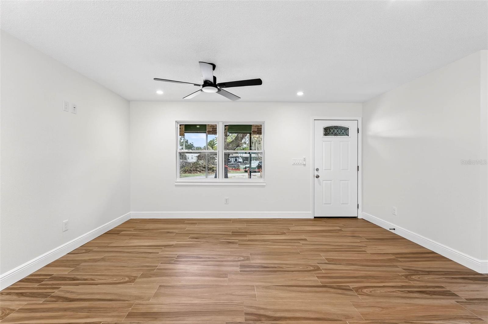 Image 15 of 56 For 4221 Burrows Road