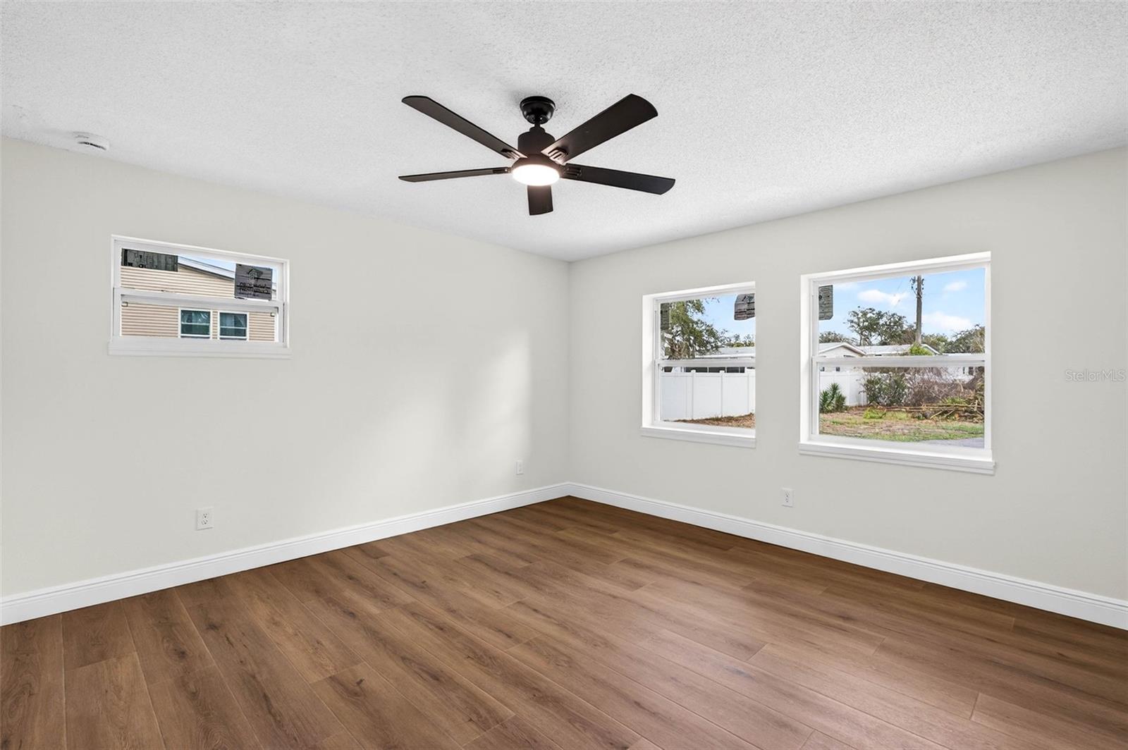 Image 34 of 56 For 4221 Burrows Road