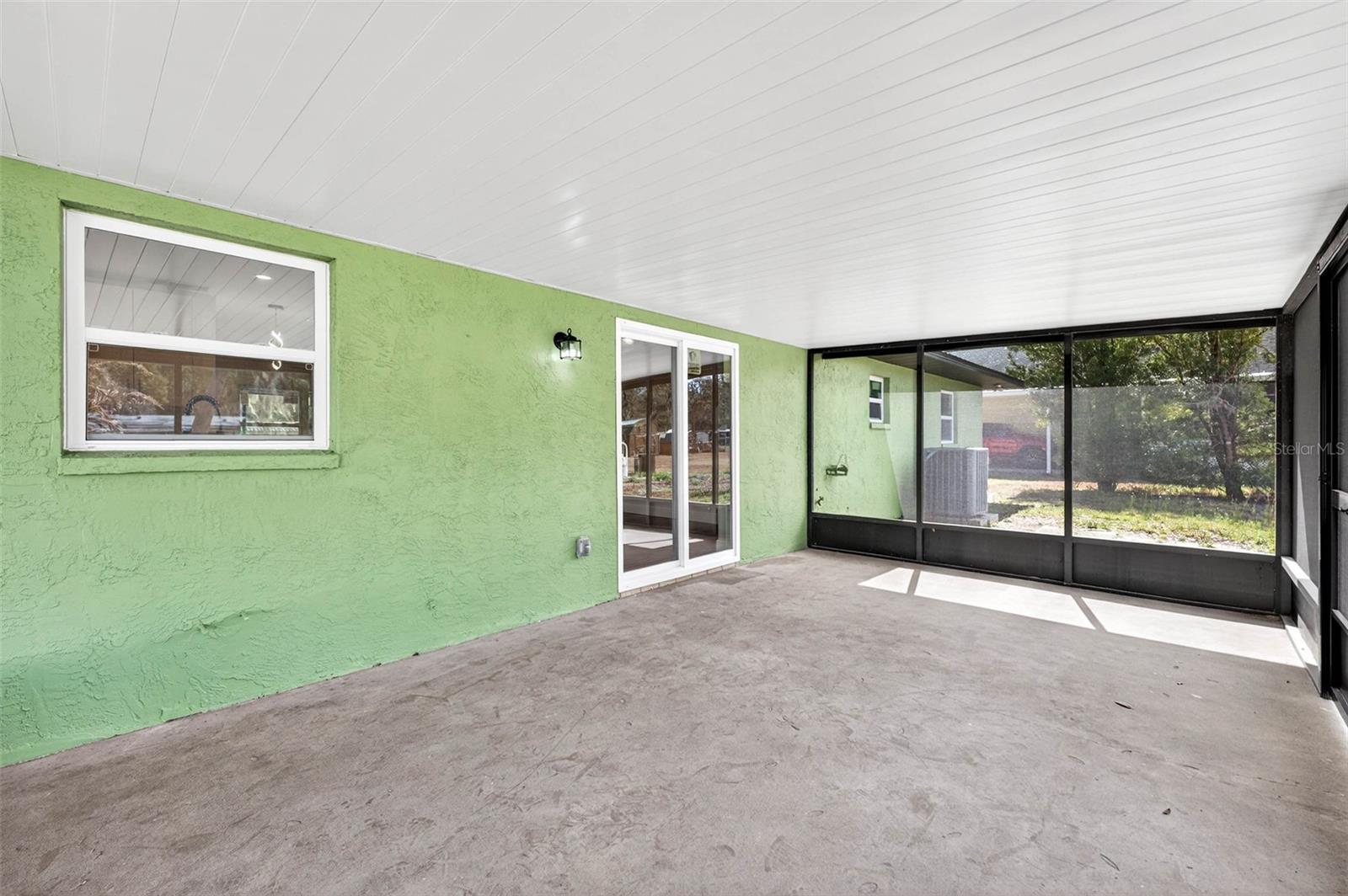 Image 42 of 56 For 4221 Burrows Road