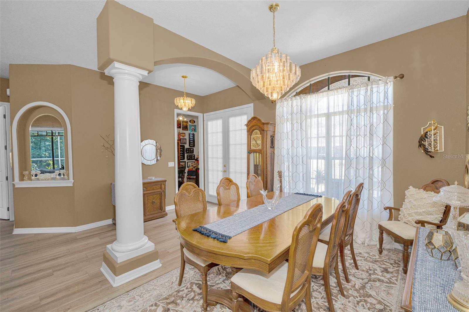 Image 16 of 54 For 7741 Starfire Way