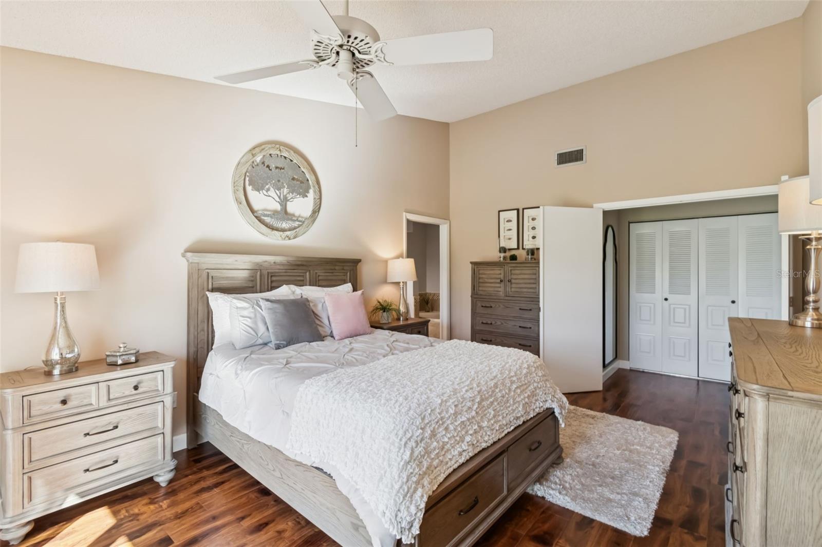 Image 19 of 35 For 7224 Greenville Court