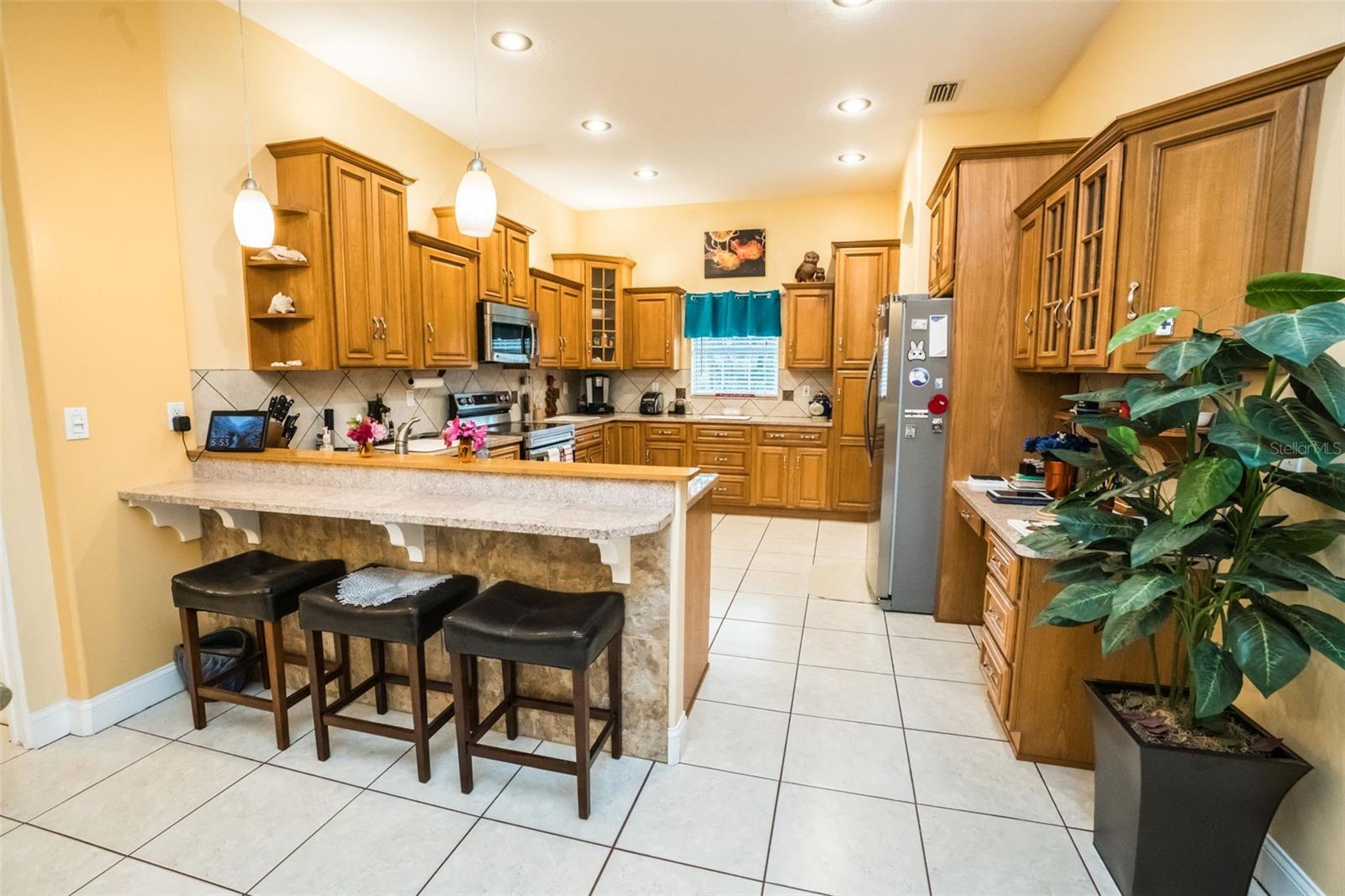 Image 11 of 80 For 1018 Lightfoot Road