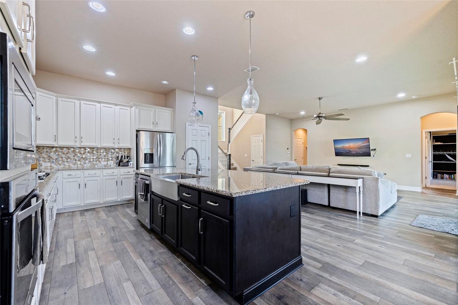 Image 13 of 48 For 6313 Havensport Drive