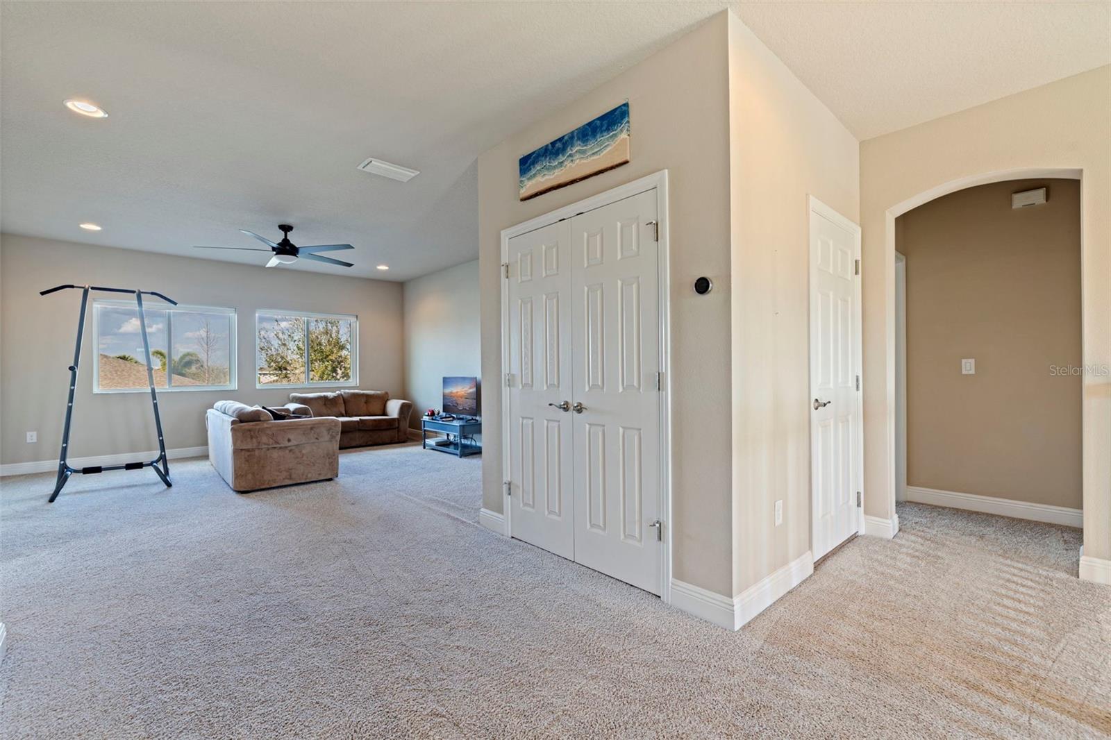 Image 21 of 48 For 6313 Havensport Drive