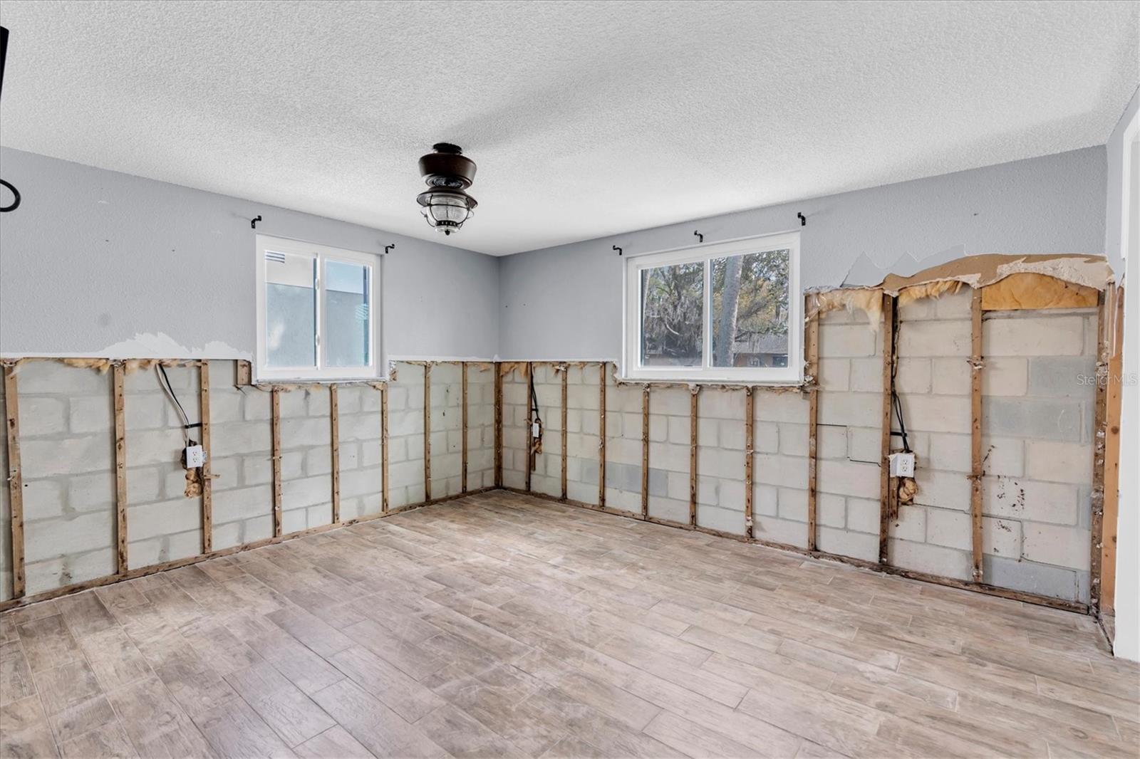 Image 11 of 23 For 5603 Quist Drive