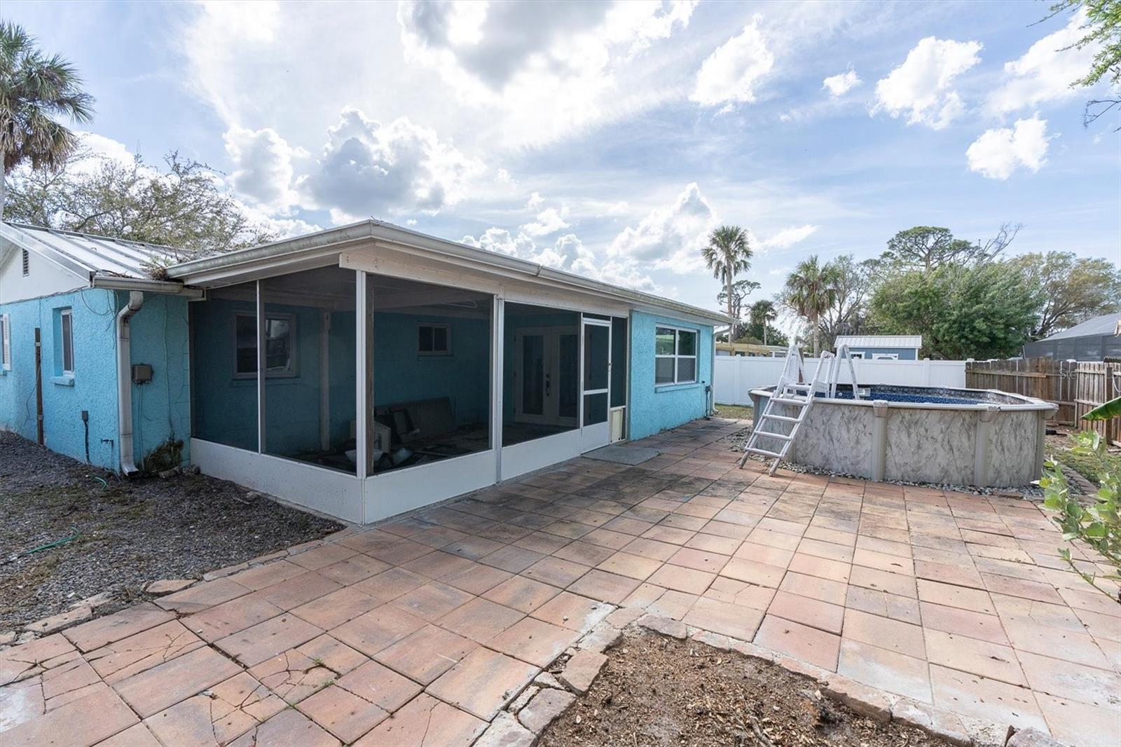 Image 20 of 23 For 5603 Quist Drive