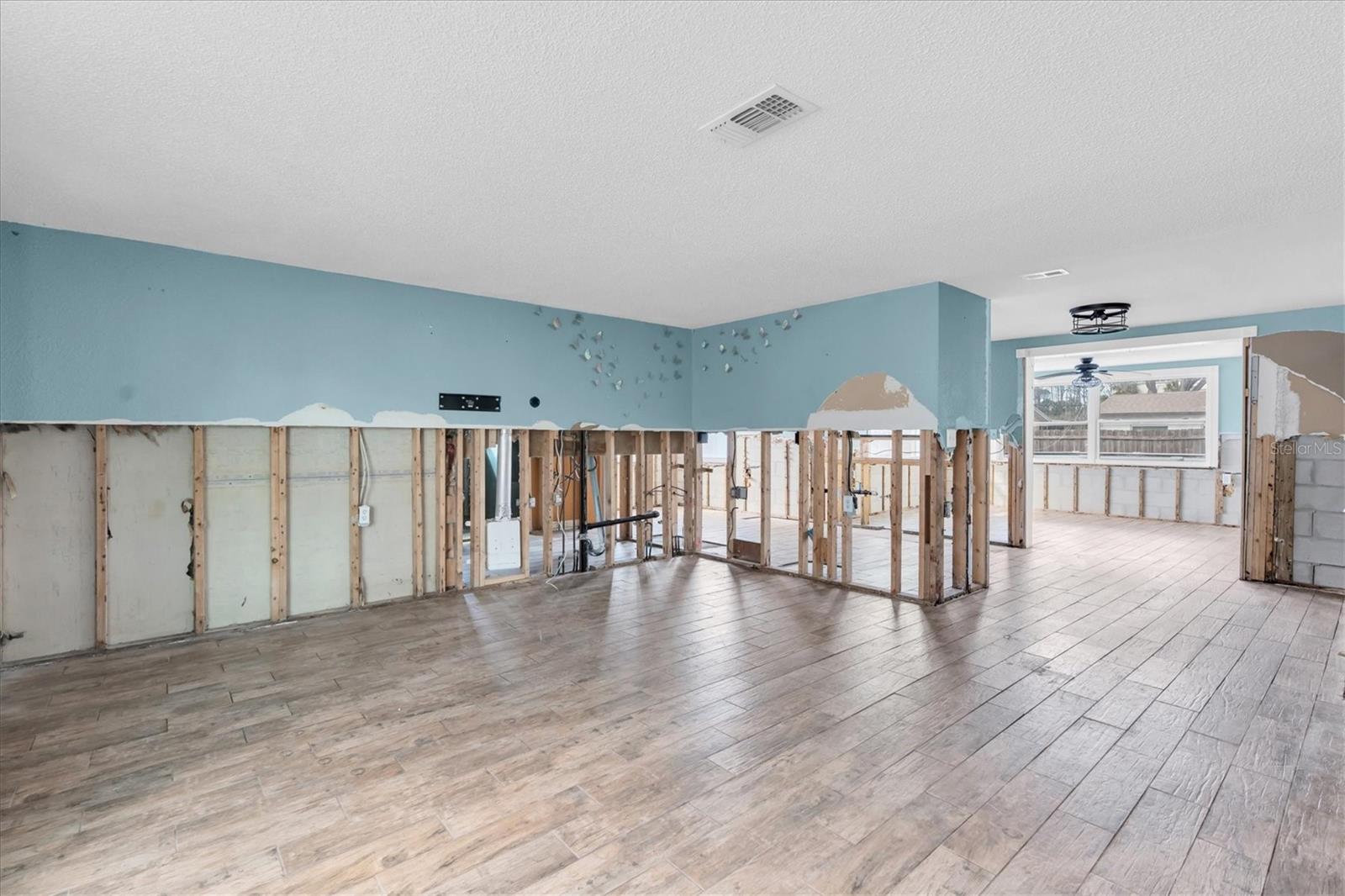 Image 3 of 23 For 5603 Quist Drive