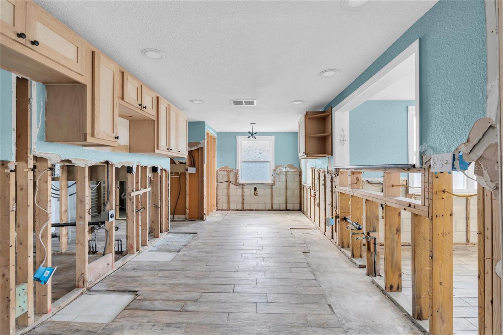 Image 5 of 23 For 5603 Quist Drive