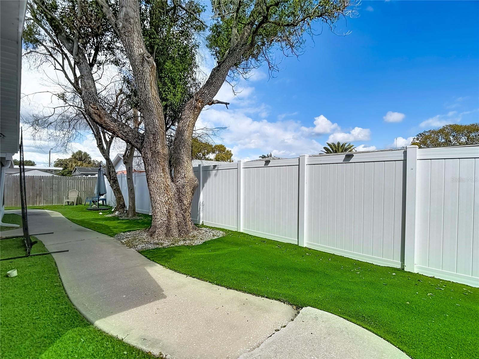 Image 45 of 51 For 9430 Palm Avenue