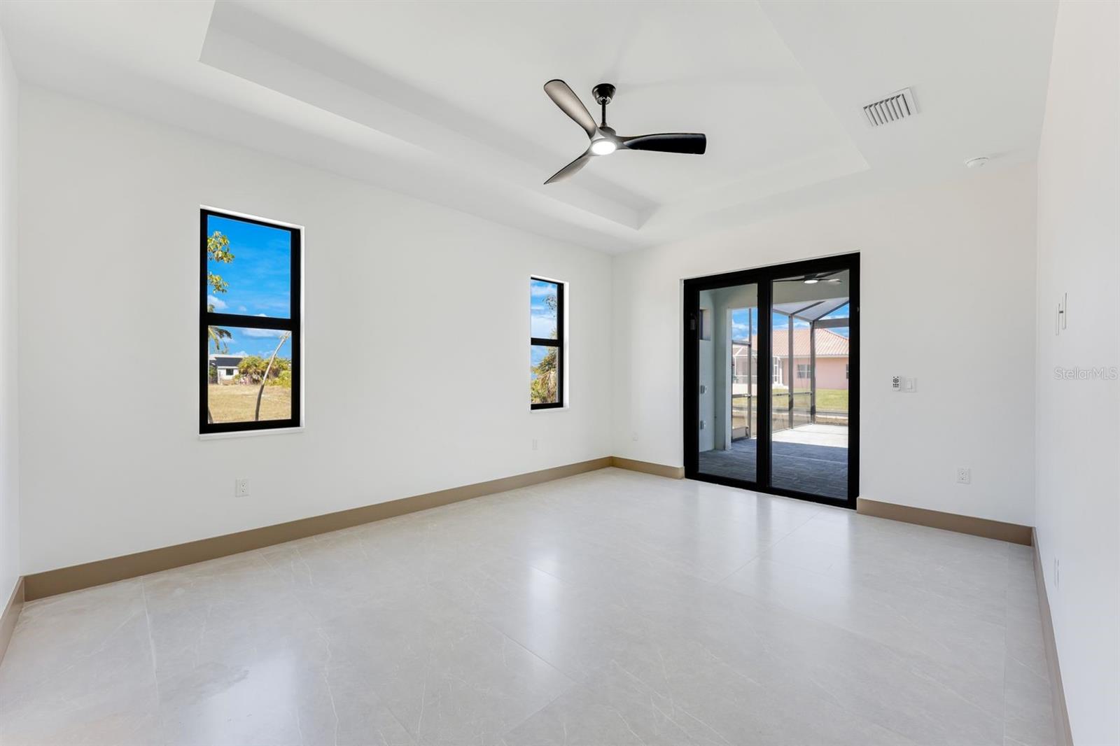 Image 11 of 29 For 1925 34th Place