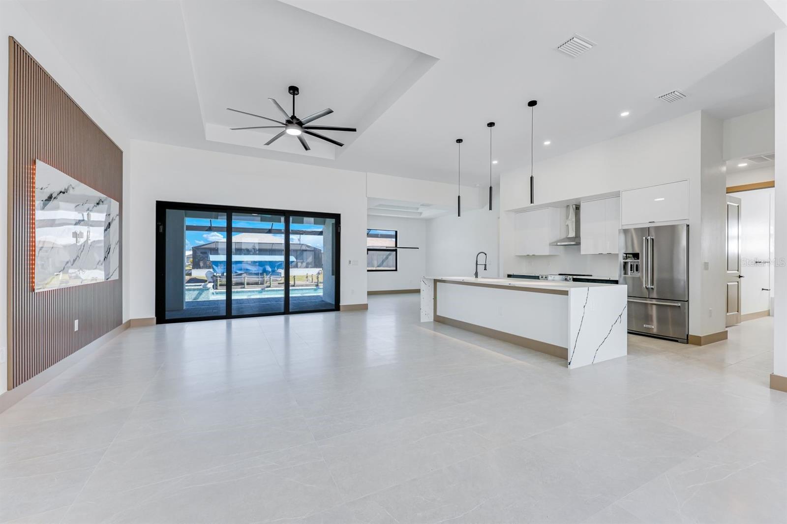 Image 5 of 29 For 1925 34th Place