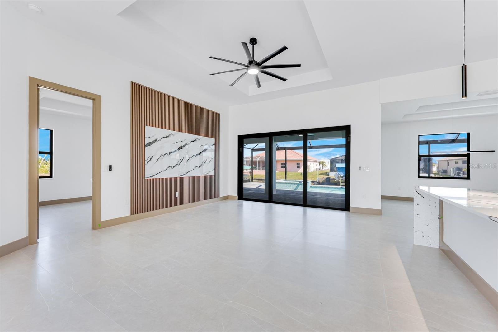 Image 6 of 29 For 1925 34th Place