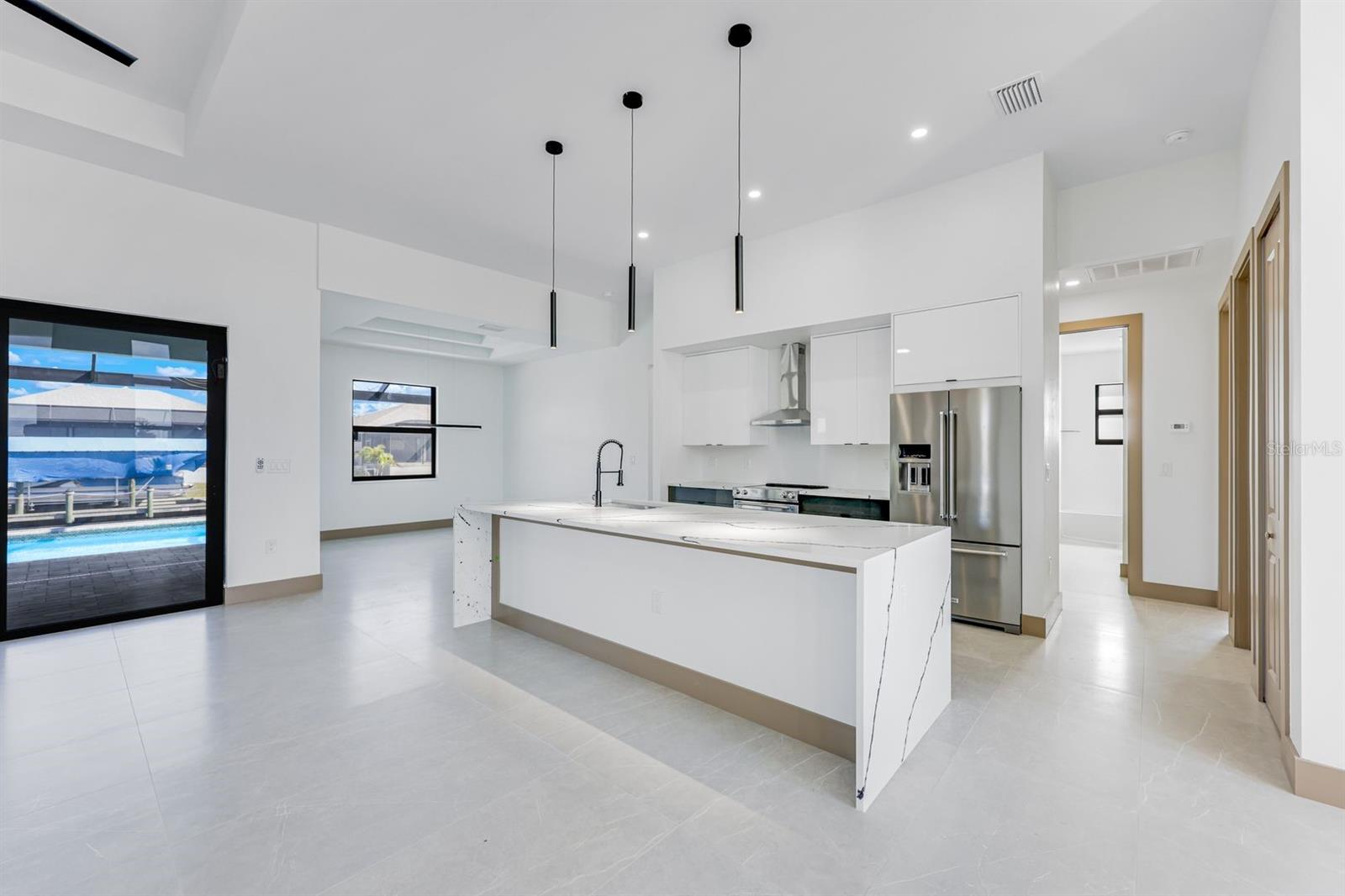 Image 8 of 29 For 1925 34th Place