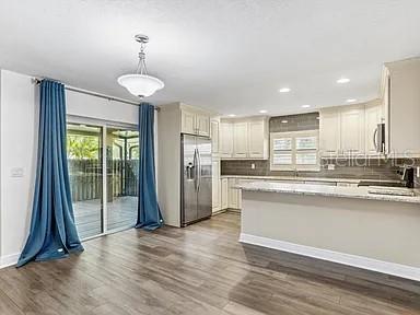 Image 6 of 11 For 9444 Tradewinds Avenue