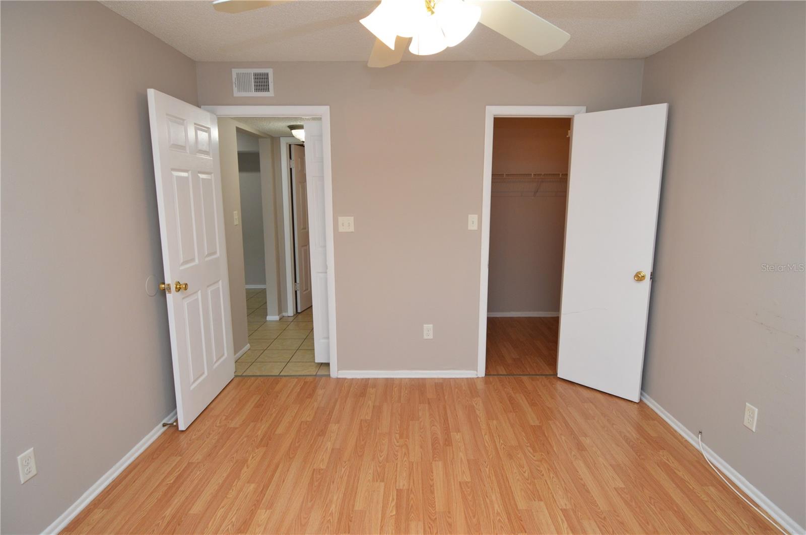 Image 20 of 95 For 8653 Fancy Finch Drive 101