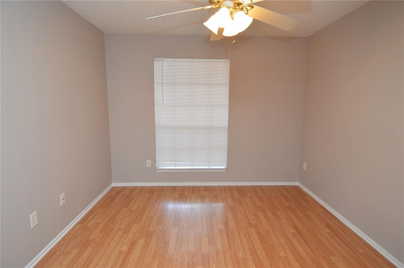 Image 31 of 95 For 8653 Fancy Finch Drive 101