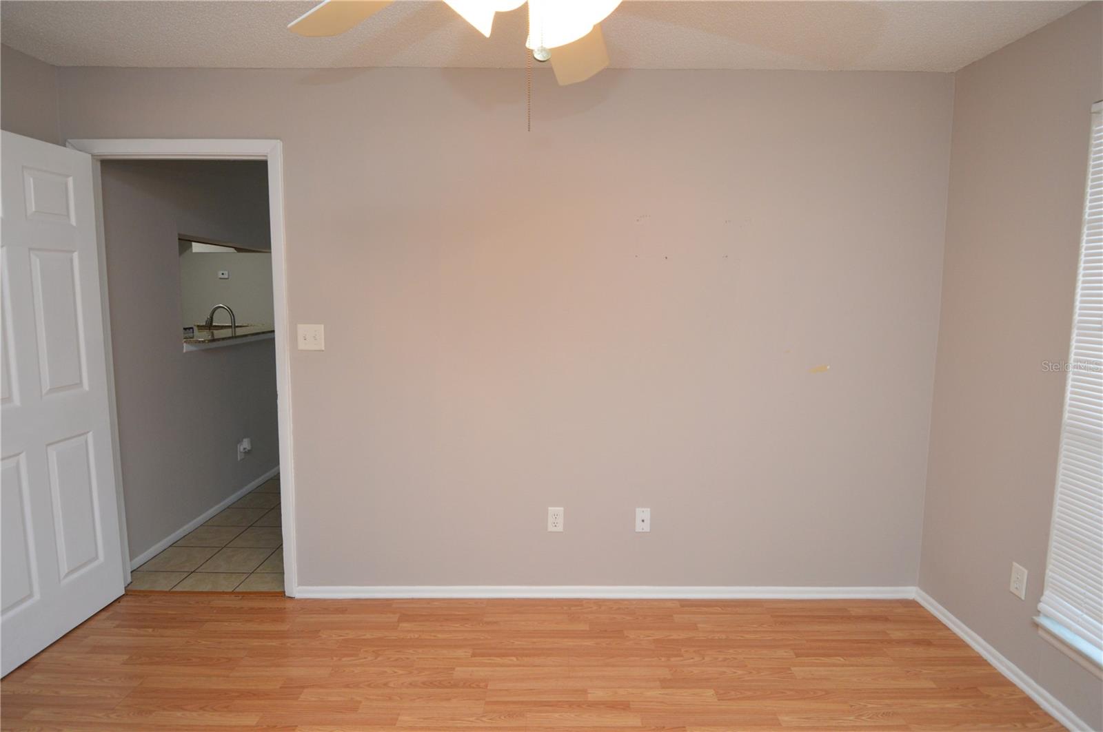 Image 42 of 95 For 8653 Fancy Finch Drive 101