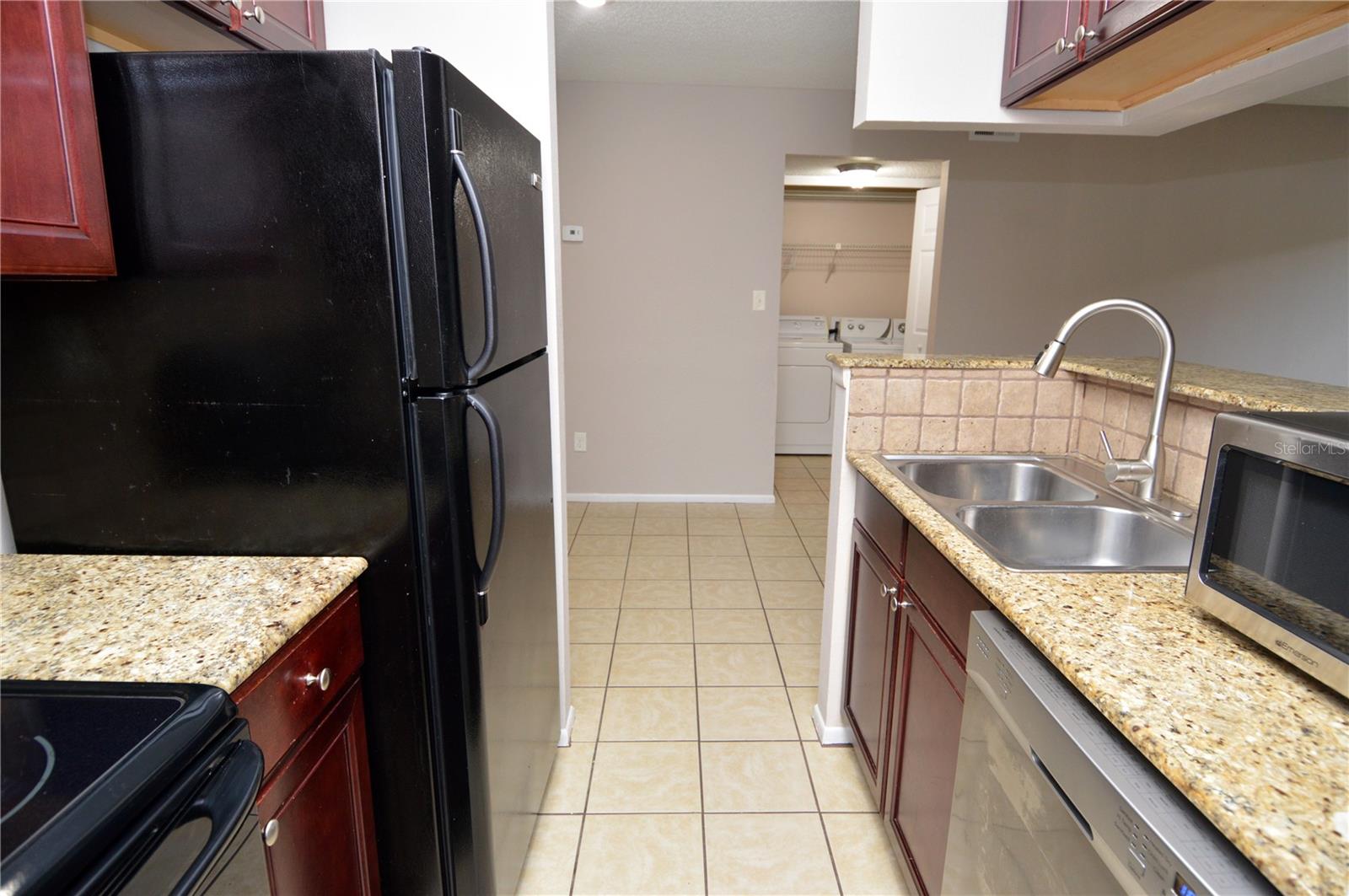 Image 7 of 95 For 8653 Fancy Finch Drive 101